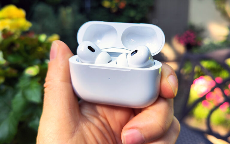 Apple AirPods Pro (2nd Generation) Apple AirPods Pro (2nd Generation)